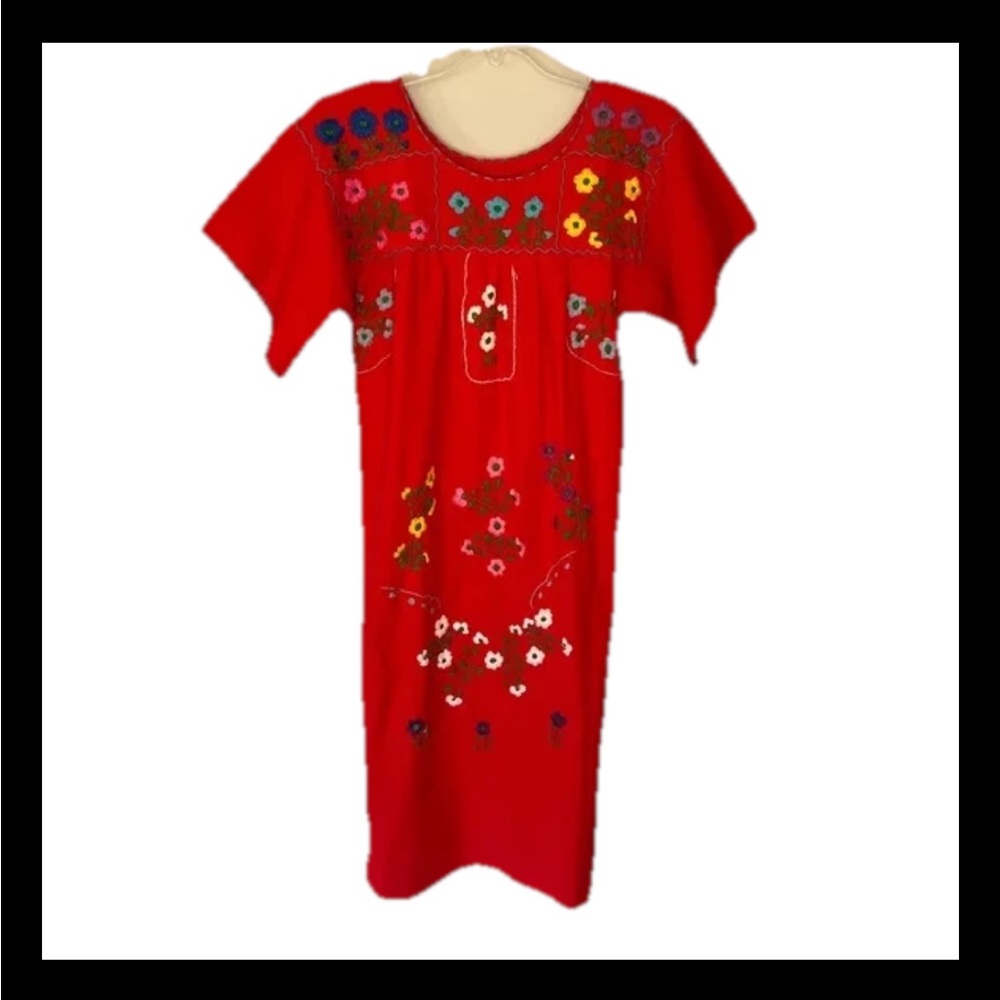 Handmade Embroidered Red Short Sleeve Pueblo Dress Size Small
